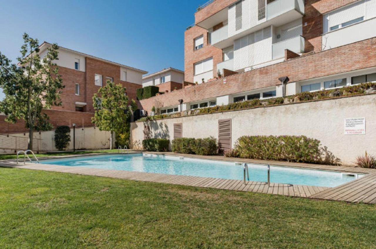 Апартаменти Bonito Duplex Con Piscina En Barcelona&Playa Tiana Екстер'єр фото